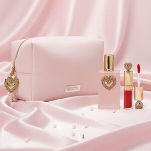 Dolce and Gabbana Makeup beauty set